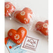 Cuore arancio con fiore HUBAQKE6010668 Altraqualità