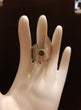 Anello Oriente satinato con pietra verde color argento ANE122 Ida Onlus